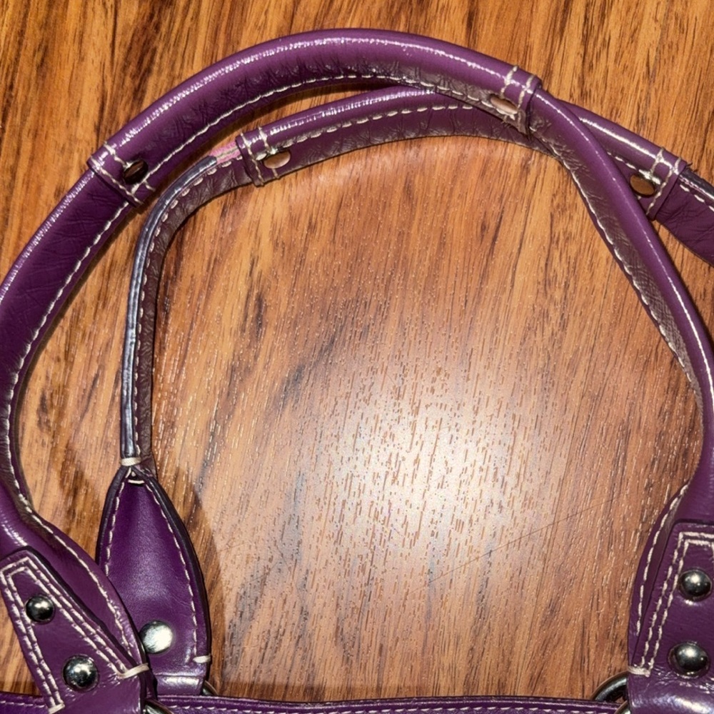 Purple Penelope Coach Signature Tote Bag ‼️SOLD‼️ - Picture 6 of 8